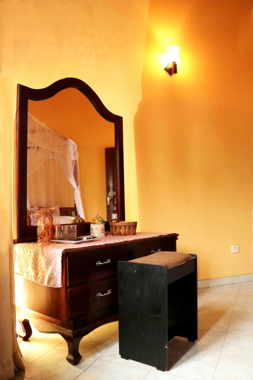 Ariyadasa Guest House Galle Exterior photo